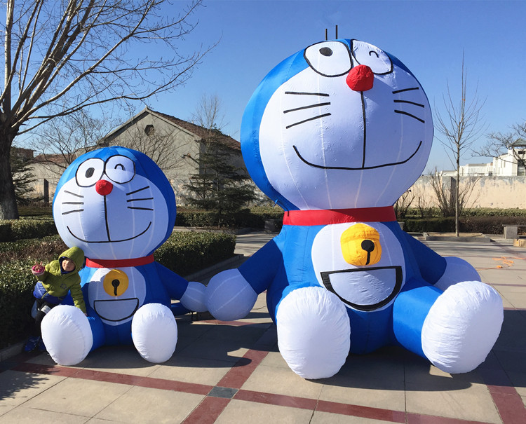 霞光游乐充气卡通广告的艺术与科技
